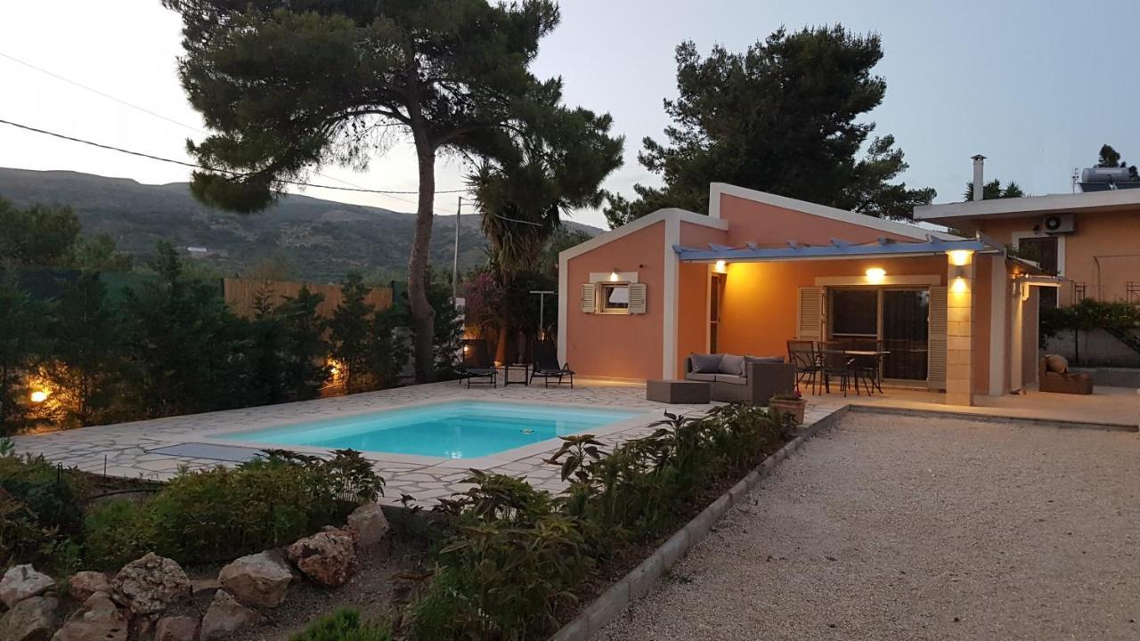Villa Ponderosa Lixouri Exterior foto